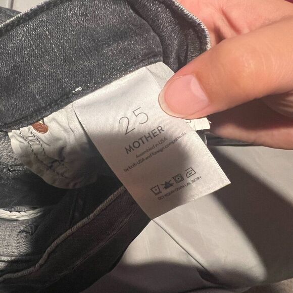 Mother High Waisted Rascal Ankle StepFray Jeans size 25 - Picture 10 of 16
